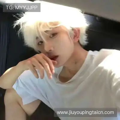 杜严谦